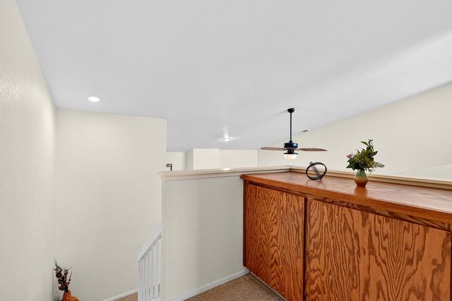 8459 Creekridge Cir, Citrus Heights, CA 95610