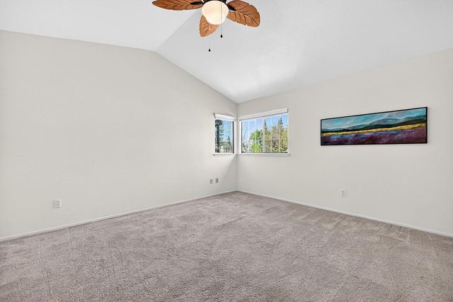 8459 Creekridge Cir, Citrus Heights, CA 95610