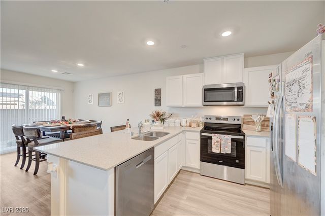 2570 Petunia Garden Avenue, North Las Vegas, NV 89081