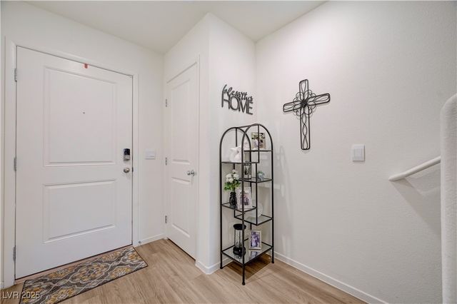 2570 Petunia Garden Avenue, North Las Vegas, NV 89081