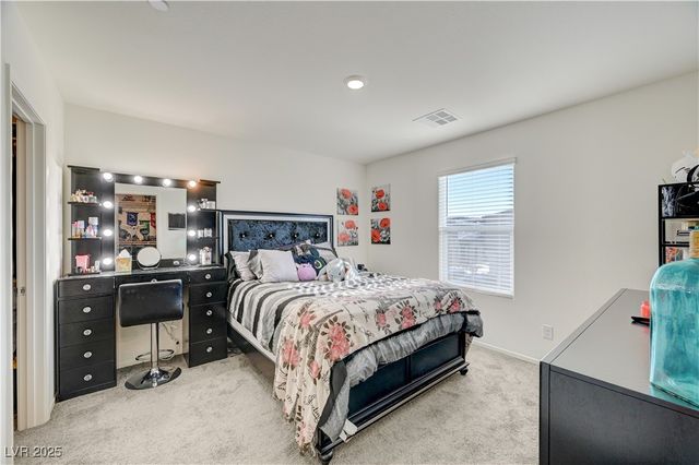 2570 Petunia Garden Avenue, North Las Vegas, NV 89081