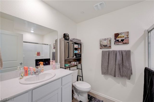 2570 Petunia Garden Avenue, North Las Vegas, NV 89081