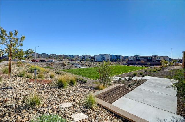 2570 Petunia Garden Avenue, North Las Vegas, NV 89081