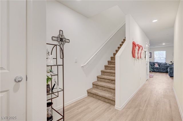 2570 Petunia Garden Avenue, North Las Vegas, NV 89081