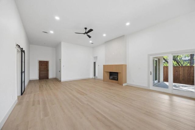 520 Roberts Run Avenue, Sherman, TX 75020