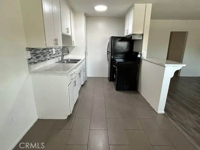 686 E Cottonwood Road A, Palm Springs, CA 92262