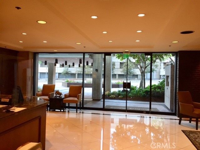 222 Monterey 1106, Glendale, CA 91206