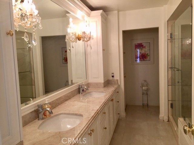 222 Monterey 1106, Glendale, CA 91206