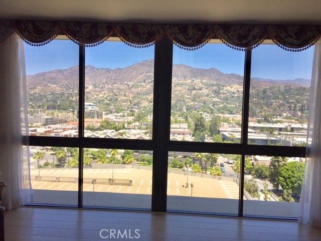 222 Monterey 1106, Glendale, CA 91206