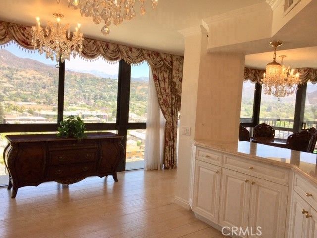 222 Monterey 1106, Glendale, CA 91206