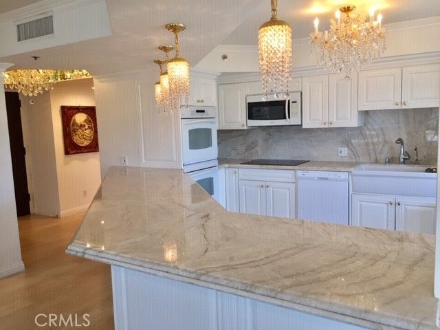 222 Monterey 1106, Glendale, CA 91206