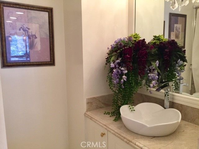 222 Monterey 1106, Glendale, CA 91206