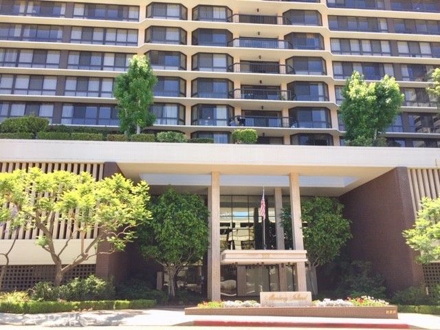 222 Monterey 1106, Glendale, CA 91206