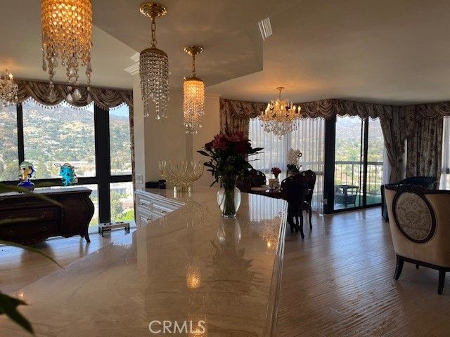 222 Monterey 1106, Glendale, CA 91206