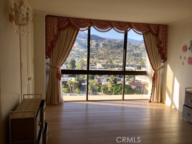 222 Monterey 1106, Glendale, CA 91206