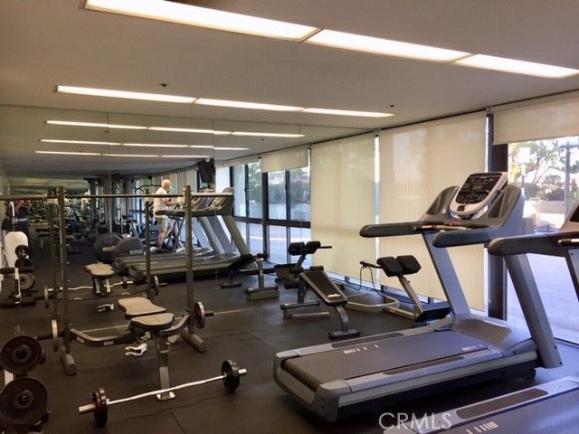 222 Monterey 1106, Glendale, CA 91206
