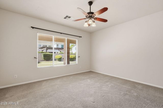 2977 E LEXINGTON Avenue, Gilbert, AZ 85234