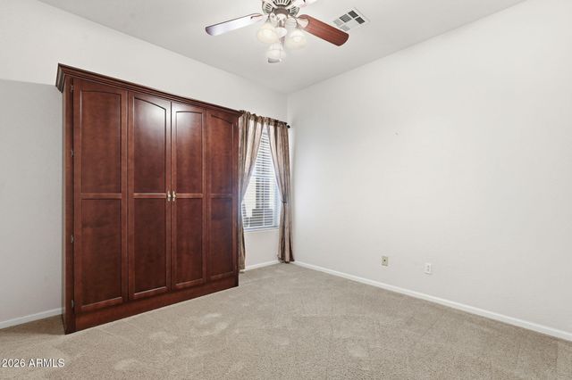 2977 E LEXINGTON Avenue, Gilbert, AZ 85234