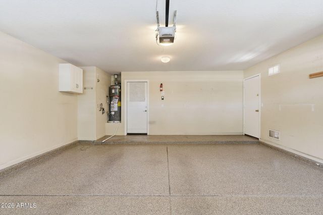 2977 E LEXINGTON Avenue, Gilbert, AZ 85234