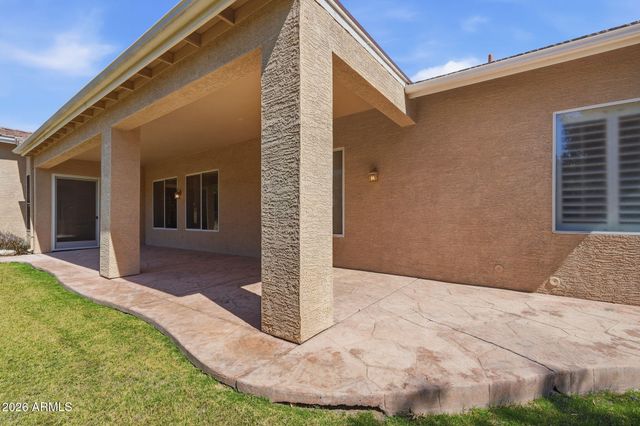2977 E LEXINGTON Avenue, Gilbert, AZ 85234