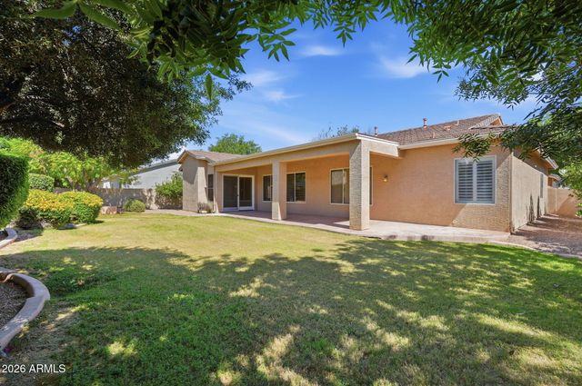 2977 E LEXINGTON Avenue, Gilbert, AZ 85234