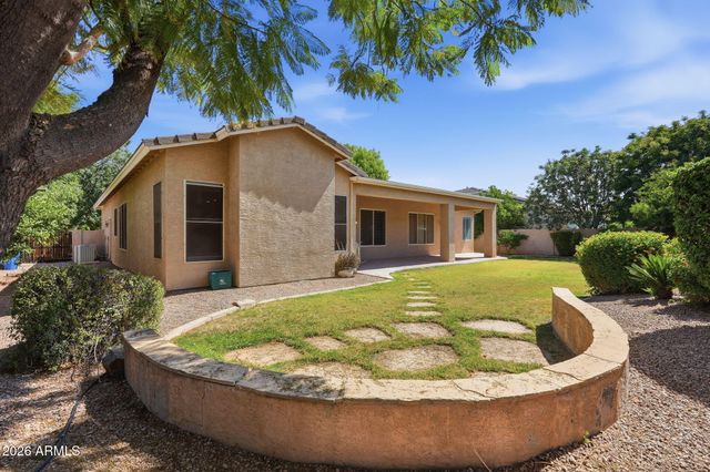 2977 E LEXINGTON Avenue, Gilbert, AZ 85234