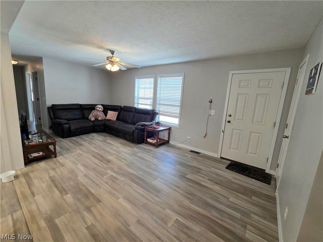 444 Westwoods, Amherst, OH 44001