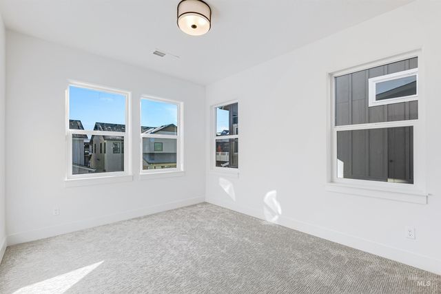 13900 N Ermine Ave, Boise, ID 83714