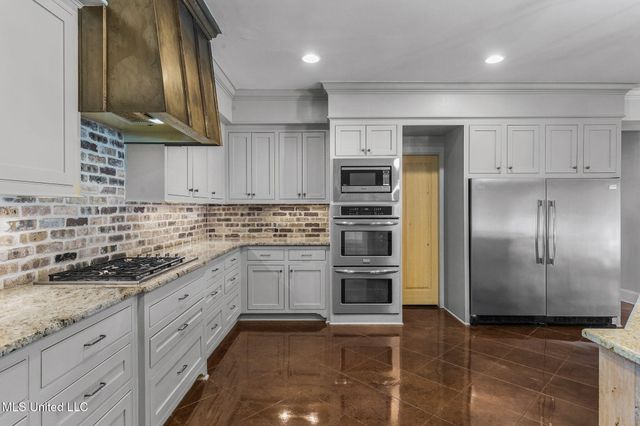 154 Oakdale Road, Madison, MS 39110