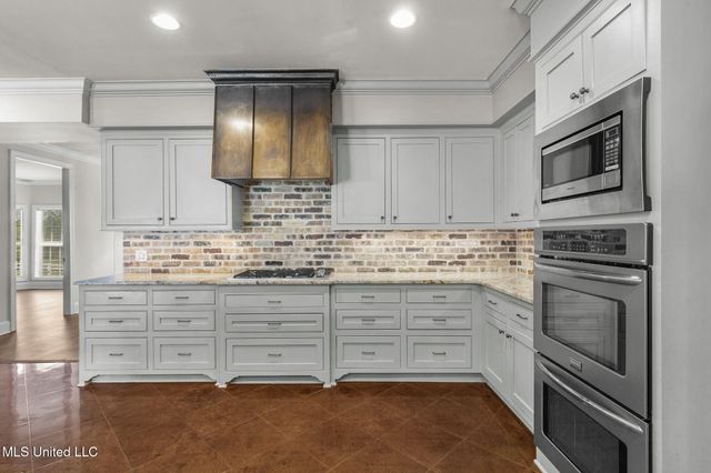 154 Oakdale Road, Madison, MS 39110