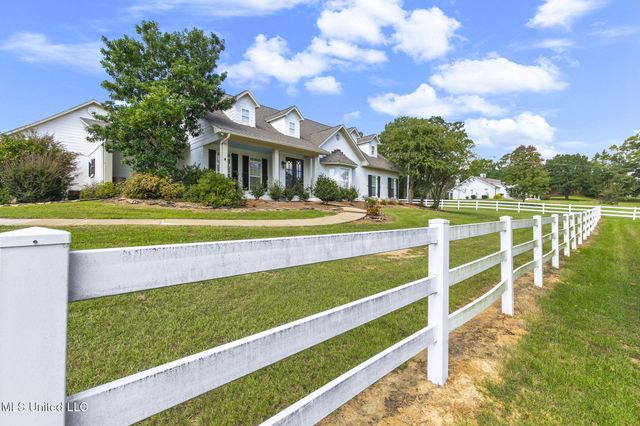 154 Oakdale Road, Madison, MS 39110