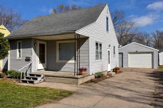 736 Sherman Avenue, Waterloo, IA 50703