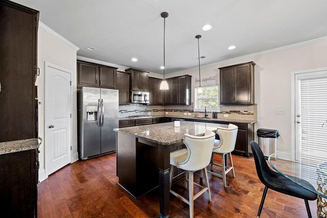 731 Red Wolf Run, South Fulton, GA 30349