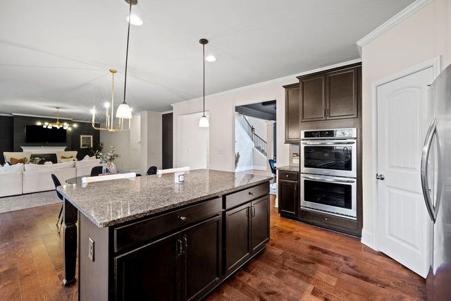 731 Red Wolf Run, South Fulton, GA 30349