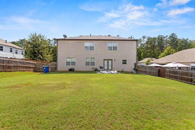 731 Red Wolf Run, South Fulton, GA 30349