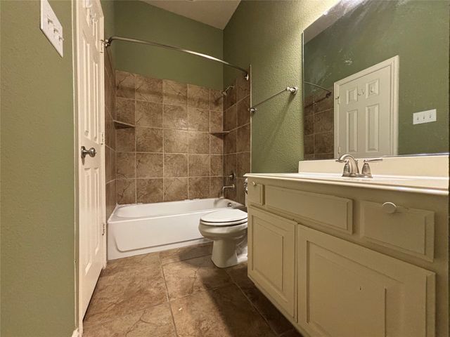 7812 Edgeglen Trail, Sachse, TX 75048