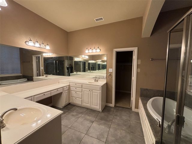 7812 Edgeglen Trail, Sachse, TX 75048