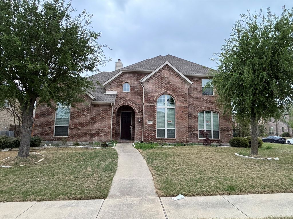 7812 Edgeglen Trail, Sachse, TX 75048