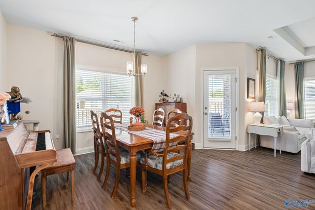 9238 Current Way SE, Owens Cross Roads, AL 35763