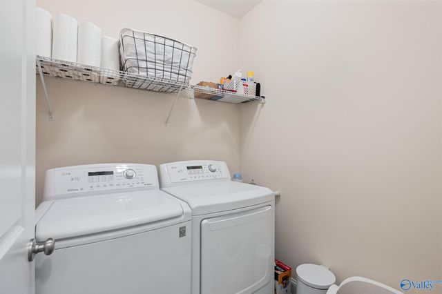 9238 Current Way SE, Owens Cross Roads, AL 35763