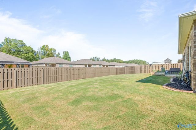 9238 Current Way SE, Owens Cross Roads, AL 35763