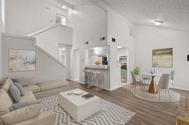 1804 Cinnamon PATH, Austin, TX 78704