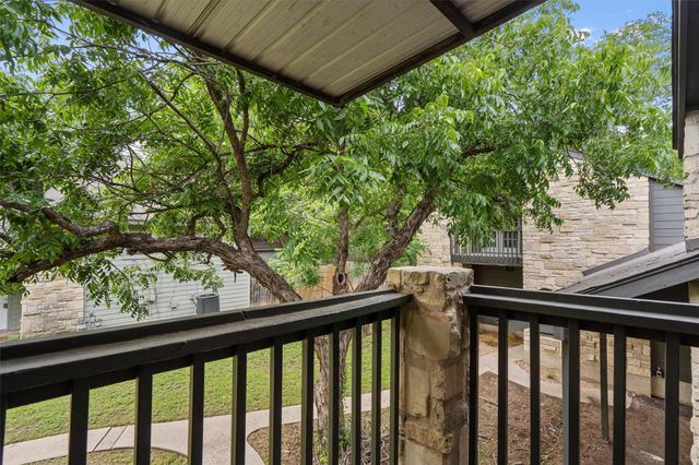 1804 Cinnamon PATH, Austin, TX 78704
