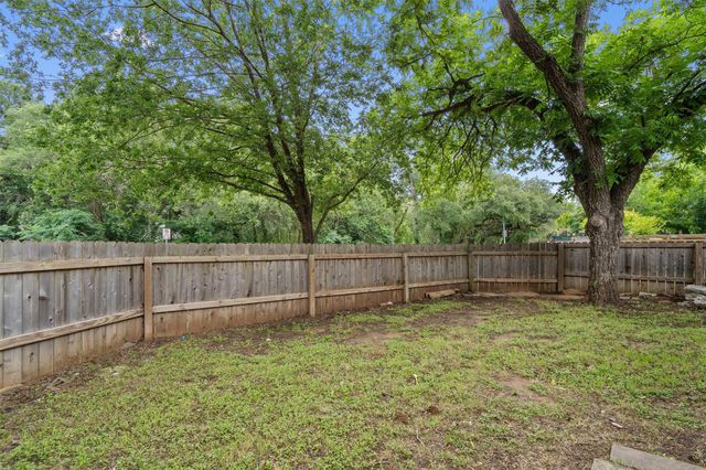 1804 Cinnamon PATH, Austin, TX 78704