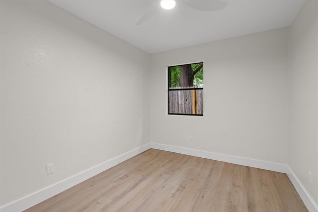 1804 Cinnamon PATH, Austin, TX 78704