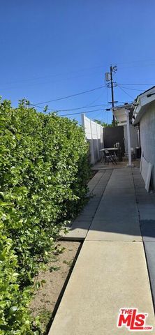 17550 Willard, Northridge, CA 91325