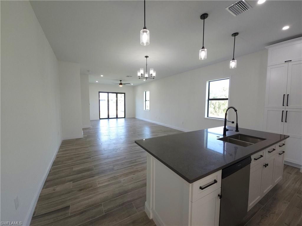 2164 Barker BLVD, FORT MYERS, FL 33916 — photo 3