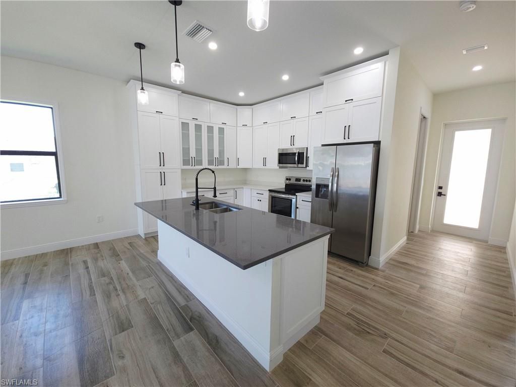 2164 Barker BLVD, FORT MYERS, FL 33916 — photo 5