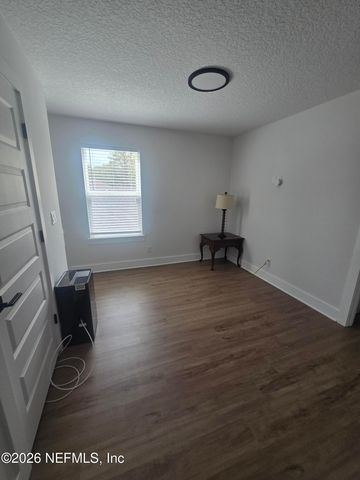 1405 CENTER, Green Cove Springs, FL 32043