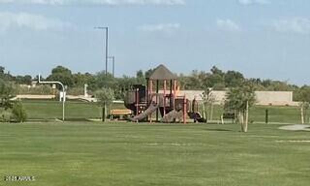 18950 W STELLA Avenue, Waddell, AZ 85355